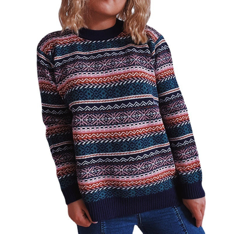 Knitted Sweater With Ethnic Print Crew Neck