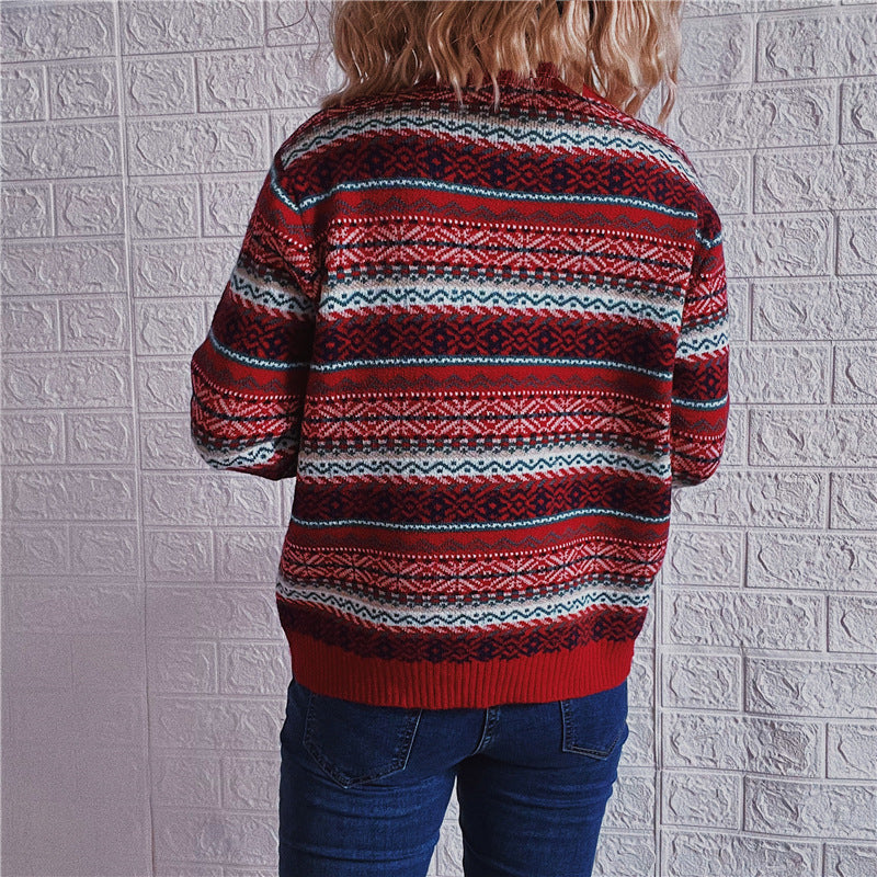 Knitted Sweater With Ethnic Print Crew Neck